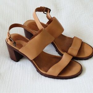 Madewell Kiera Lugsole Sandal, Camel, Size 9.5